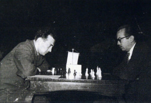 Reshevsky vann góðan sigur ásamt Korchnoi.